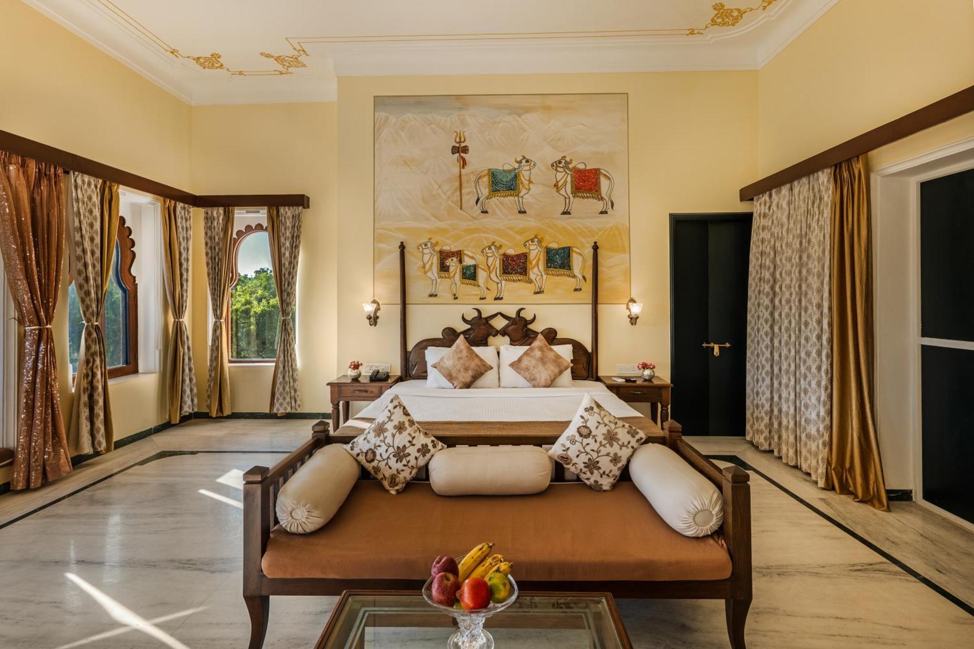 Sterling Jaisinghgarh Udaipur Hotel Bagian luar foto