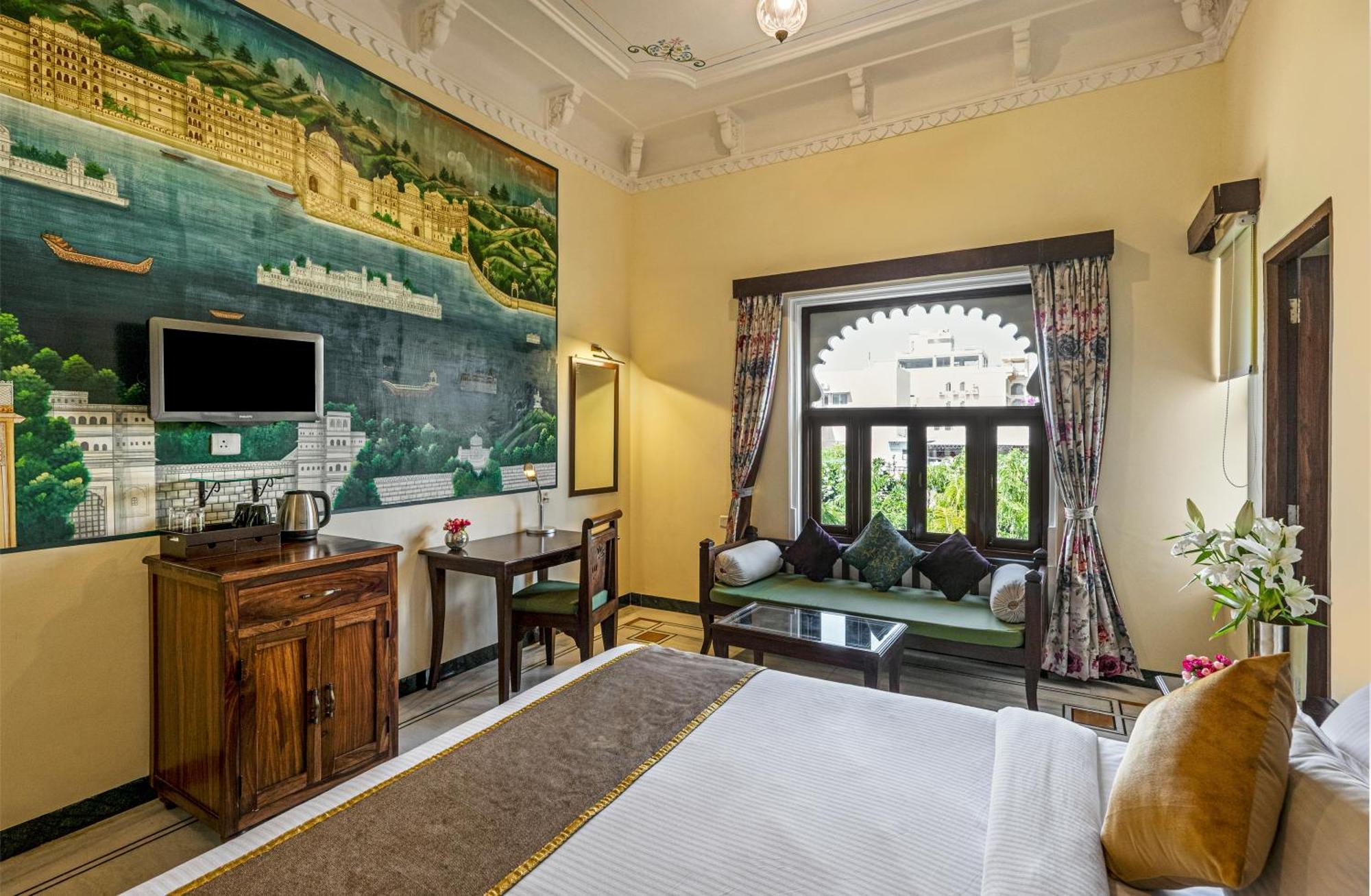 Sterling Jaisinghgarh Udaipur Hotel Bagian luar foto